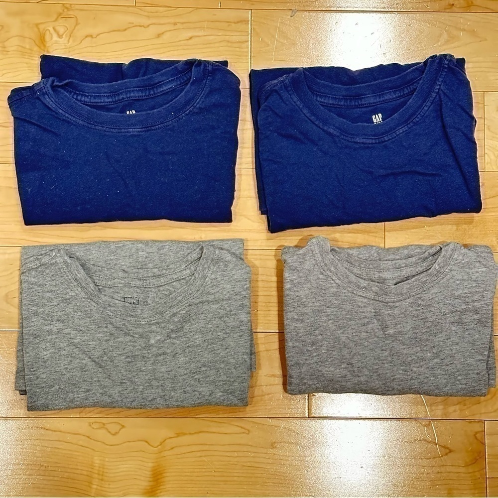 • Gap | Set of 4 Plain T-Shirts Short Sleeve 100% Cotton Boy Size 8 Medium